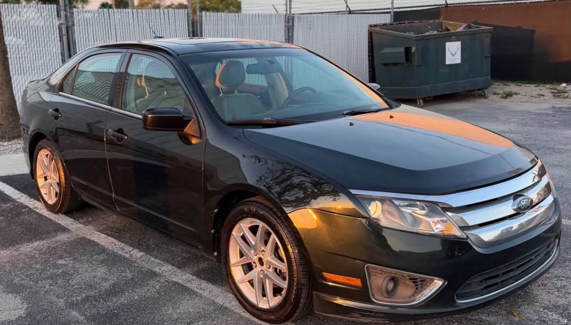 2012 Ford Fusion Dark Green